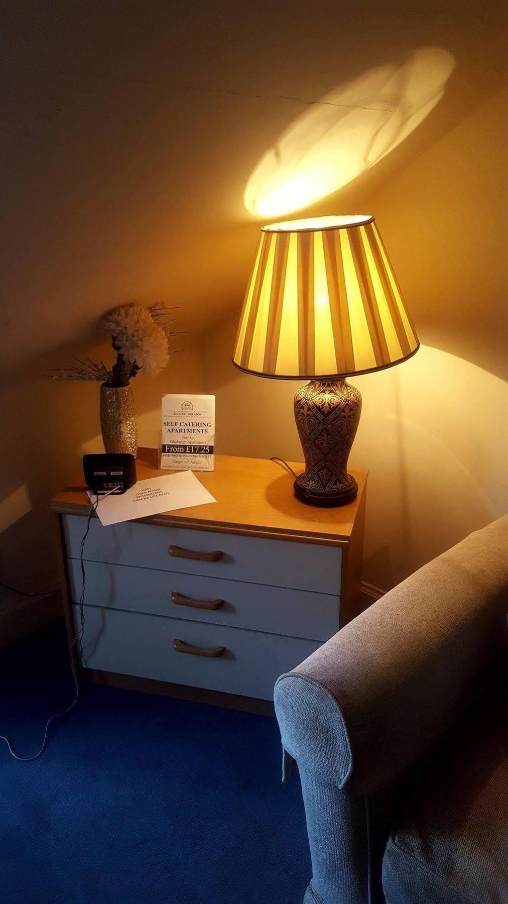 Tony Asga - Tony'S Apartment Heart Of Edinburgh City Centre Sleeps 2 Екстер'єр фото
