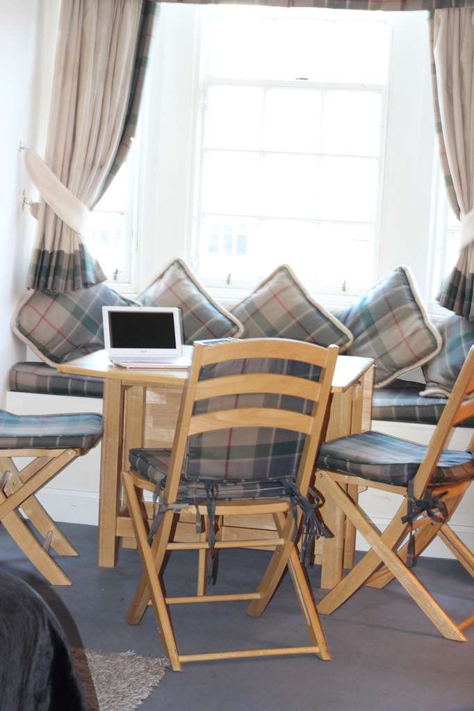 Tony Asga - Tony'S Apartment Heart Of Edinburgh City Centre Sleeps 2 Номер фото