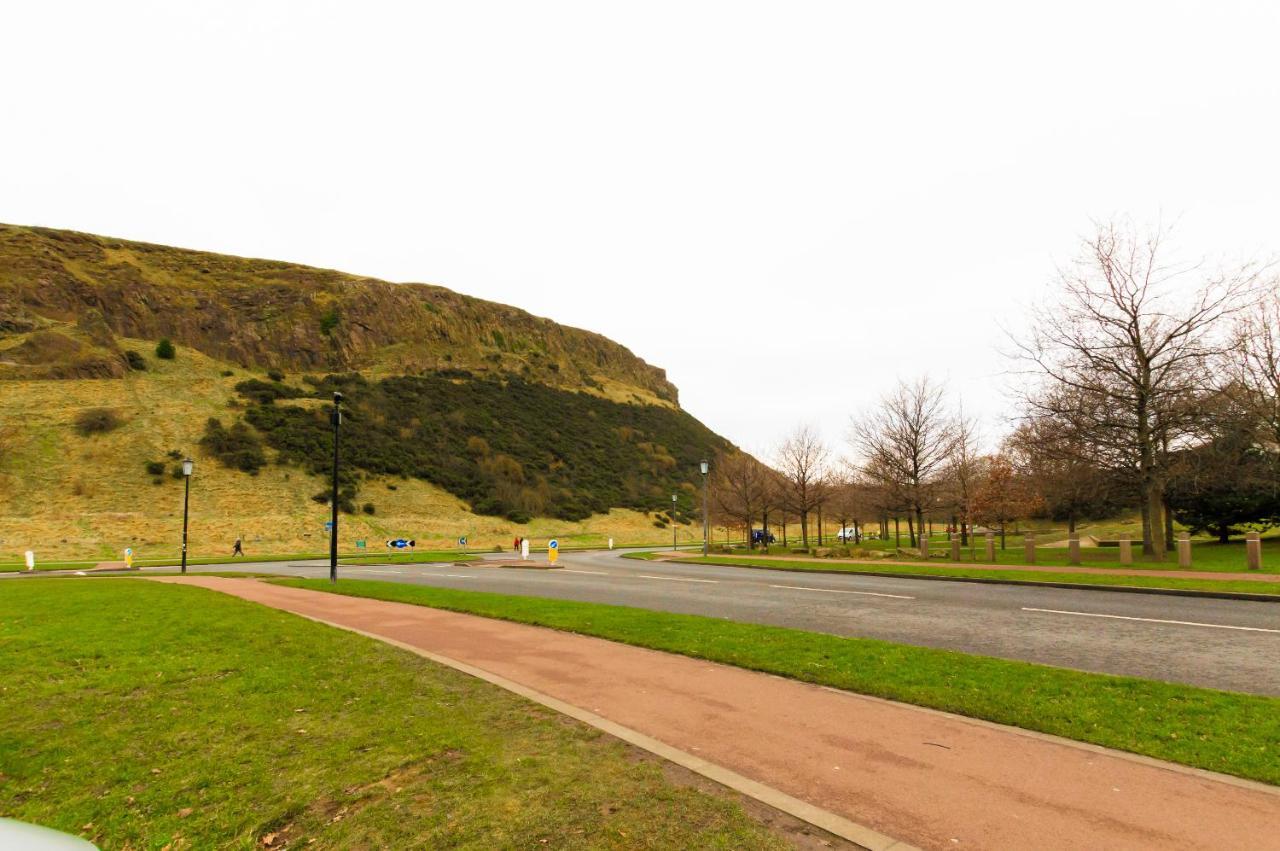 Tony Asga - Tony'S Apartment Heart Of Edinburgh City Centre Sleeps 2 Екстер'єр фото